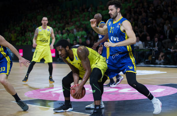 A常规赛中 A常规赛中