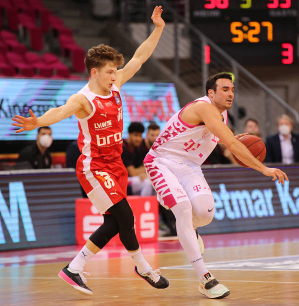 为年轻运动 为年轻运动