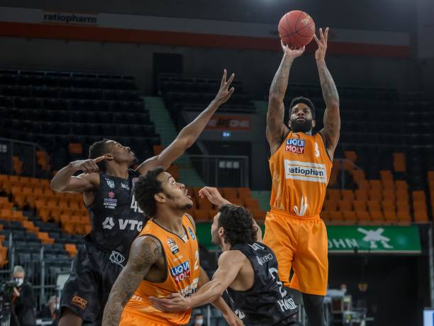 励的结合 励的结合