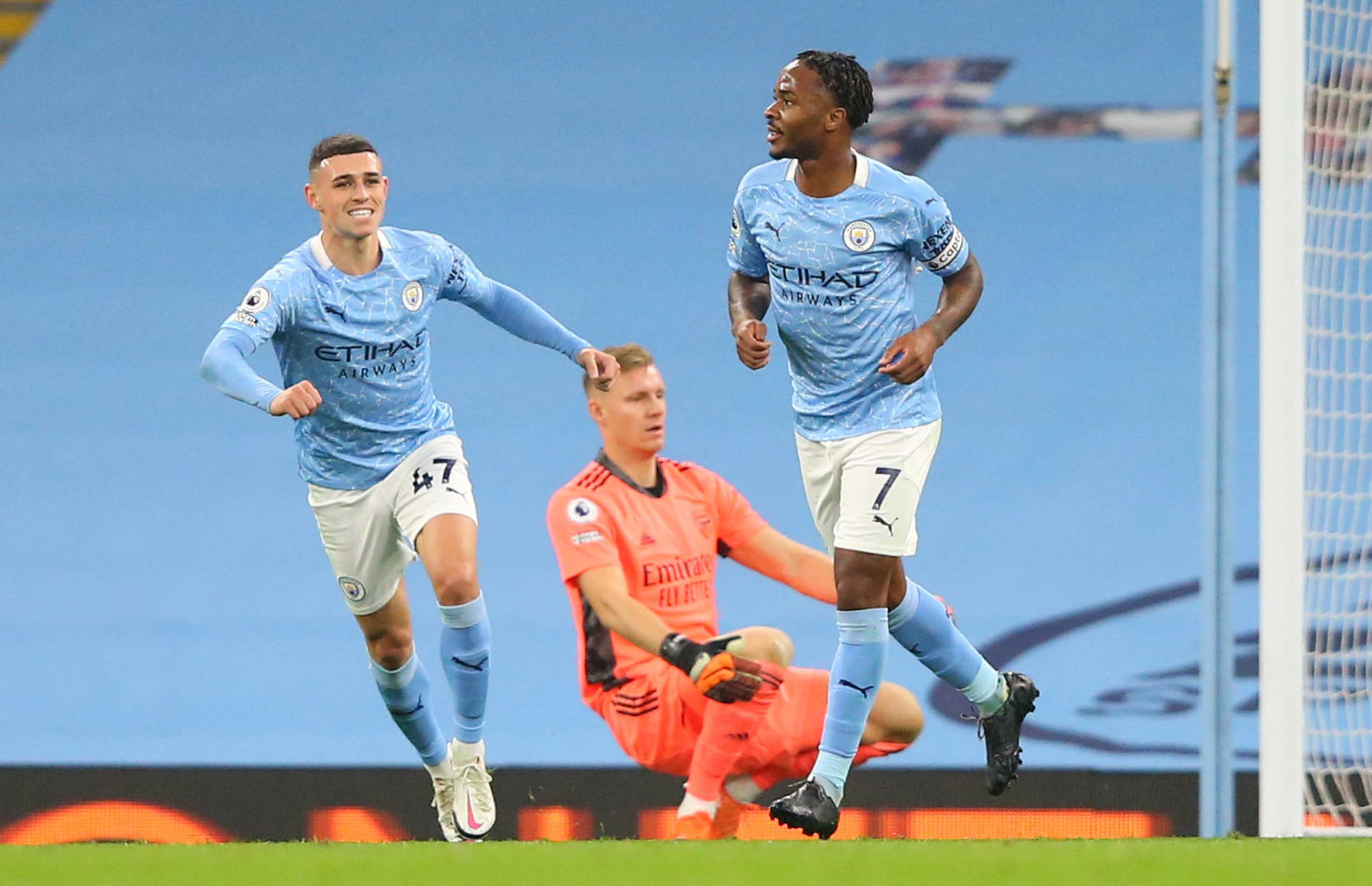 新疆的强侧 新疆的强侧